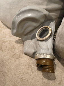 RSH 4 gasmask (1 foto / 2)