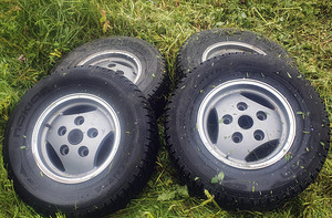 Originaalsed valuveljed LandRoverile (RangeRover Classic) R1 (2 foto / 4)