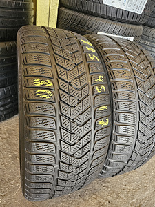 225 45 R 17 Pirelli Scorpion Winter (2 фото из 4)