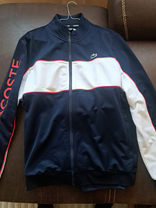Lacoste (2 фото из 8)