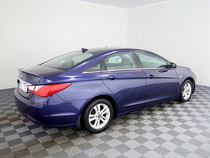 Hyundai Sonata Comfort ATM 2.4 148kW (3 foto / 8)