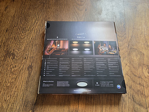 Потолочный светильник Philips Hue Tento 30 см (4 фото из 4)