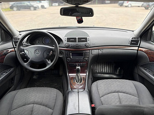 MERCEDES-BENZ E 220 CDI (7 фото из 8)