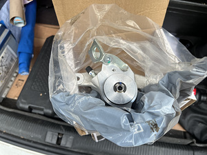 Uued pidurisadulad VW Passat B7 (1 foto / 6)