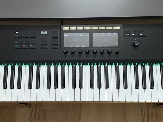 Native Instruments Komplete Kontrol S61 MK2