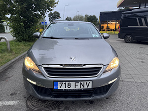 Peugeot 308 (5 foto / 7)