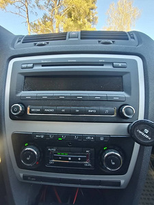 Octavia Scout 4x4 2.0tdi 103Kw 2010 (6 foto / 11)
