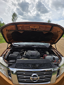 NISSAN NAVARA NP300 (6 foto / 12)