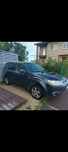 Subaru Forster (4 фото из 5)