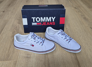 Tommy Jeans tennised, suurus 36 (4 foto / 8)