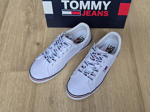 Tommy Jeans tennised, suurus 36 (7 foto / 8)
