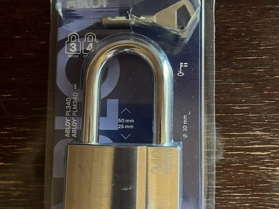 Навесной замок Abloy
