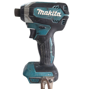Аккумуляторный ударный шуруповерт Makita DTD153 P03