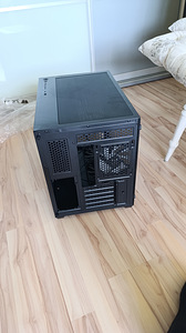 Arvutikorpus - Aerocool Dryft Mini-BK-v1 (4 foto / 5)