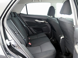 Toyota Auris Linea Sol 2.0 D-CAT 93kW (7 фото из 8)