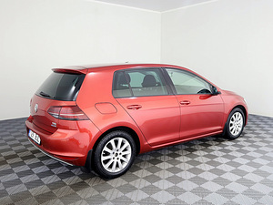 Volkswagen Golf Comfortline Facelift 1.2 63kW (3 фото из 8)