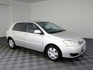 Toyota Corolla Linea Sol Facelift 1.4 71kW (1 фото из 9)