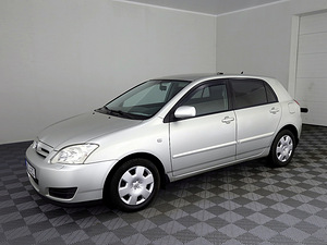 Toyota Corolla Linea Sol Facelift 1.4 71kW (2 фото из 9)
