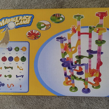 Marble race game