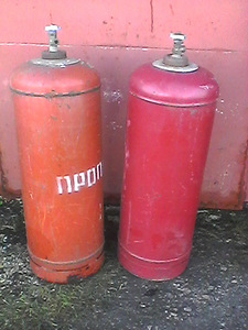 Газовые баллоны (1 фото из 1)