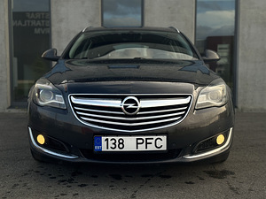 Opel Insignia (1 foto / 13)