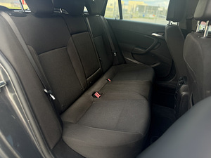 Opel Insignia (8 foto / 13)