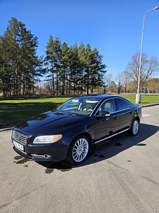 Volvo s80 d5 (2 фото из 5)