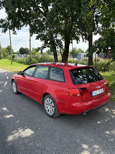Audi A4 2.5 TDI (3 фото из 11)