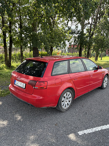 Audi A4 2.5 TDI (6 фото из 11)