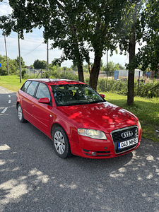 Audi A4 2.5 TDI (7 фото из 11)