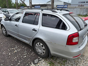 Skoda Octavia Comfortline Facelift 1.4 90kW (4 фото из 7)