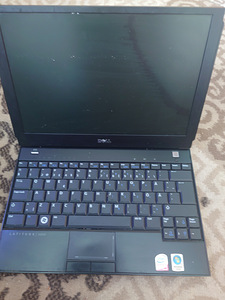 DELL LATITUDE E4200 (1 фото из 2)