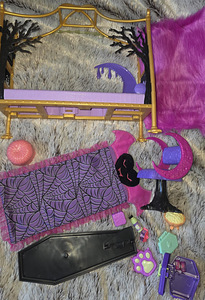 Игровой набор Monster High Creepover Draculaura и Clawdeen (1 фото из 2)