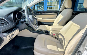 Subaru Outback, 88000km, 2019 , кожаный салон (4 фото из 15)