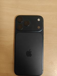 iPhone 17 Pro Max 256MB (2 foto / 2)