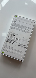 iPhone 17e 256GB (2 foto / 4)