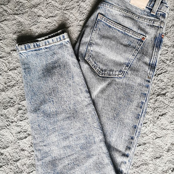 Джинсы Zara