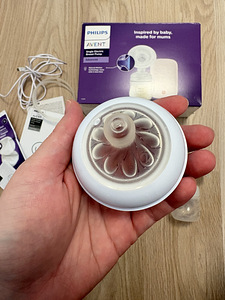 Молокоотсос Philips Avent Single Electric Breast Pump SCF395 (7 фото из 7)