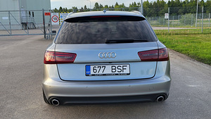 Audi A6 Quattro 2012 (2 фото из 12)