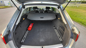 Audi A6 Quattro 2012 (11 фото из 12)