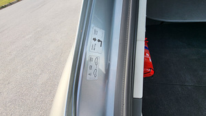 Audi A6 Quattro 2012 (12 фото из 12)