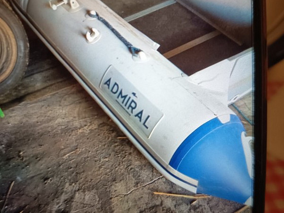Лодка Admiral и мотор Tohatsu 5л.с. 4ер тактный.