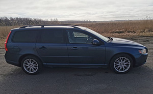 Volvo V70 2008 (5 фото из 8)