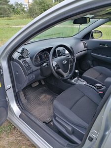 Hyundai i30 CW 1.6, рестайлинг, автомат (5 фото из 8)