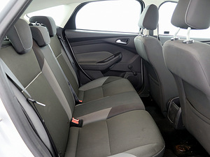 Ford Focus Comfort ATM 1.6 92kW (7 фото из 7)