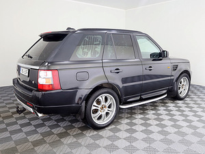 Land Rover Range Rover Sport HSE Luxury 2.7 TDV6 140kW (3 фото из 9)