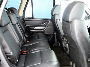 Land Rover Range Rover Sport HSE Luxury 2.7 TDV6 140kW (7 фото из 9)