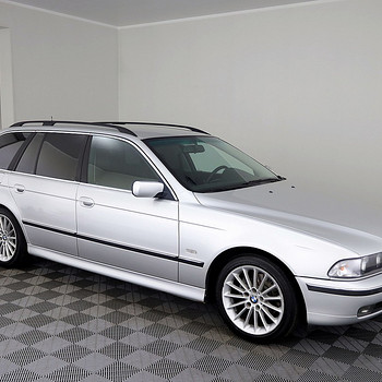 BMW 523 Executive ATM 2.5 125kW