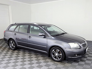 Toyota Avensis Linea Sol Facelift ATM 2.0 108kW (1 фото из 8)