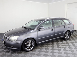 Toyota Avensis Linea Sol Facelift ATM 2.0 108kW (2 фото из 8)